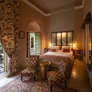 Camera con letto king size